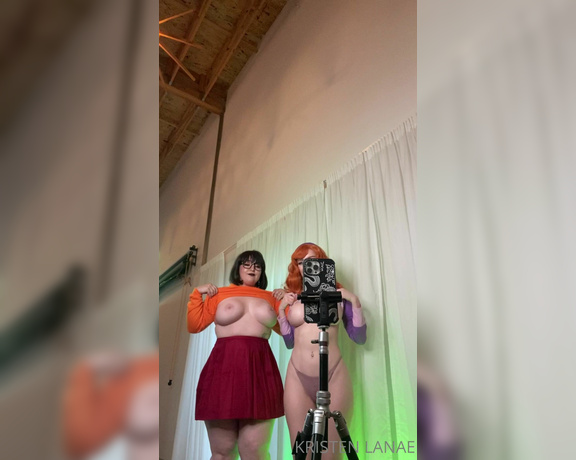 Kristen Lanae aka kristenlanae OnlyFans - Some behind the scenes Daphne and Velma shoot fun @baronessvontcosplay will send out the actual