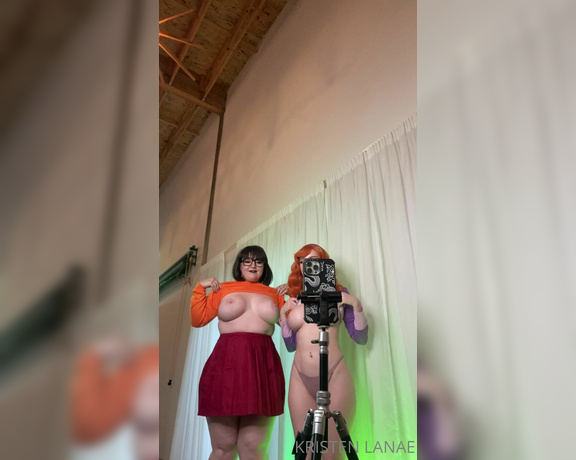 Kristen Lanae aka kristenlanae OnlyFans - Some behind the scenes Daphne and Velma shoot fun @baronessvontcosplay will send out the actual