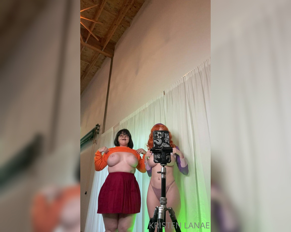 Kristen Lanae aka kristenlanae OnlyFans - Some behind the scenes Daphne and Velma shoot fun @baronessvontcosplay will send out the actual