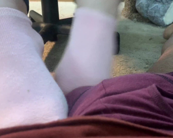 Ballbustingbitch - BallBusting FootJob - Vid Request