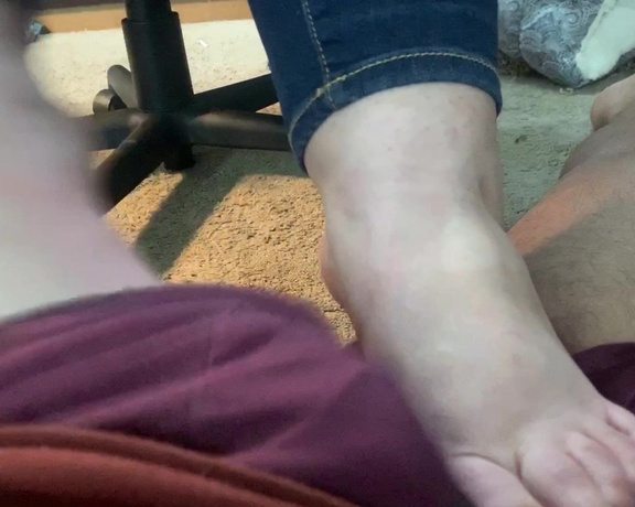 Ballbustingbitch - BallBusting FootJob - Vid Request