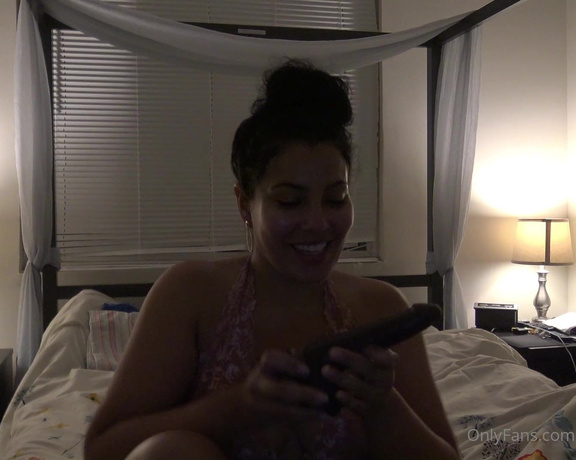 Miss Lupe aka misslupe OnlyFans Video - I GOT A NEW TOY