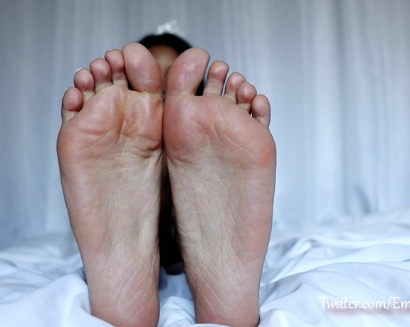 Empress Jennifer - Goddess Wife Foot Life