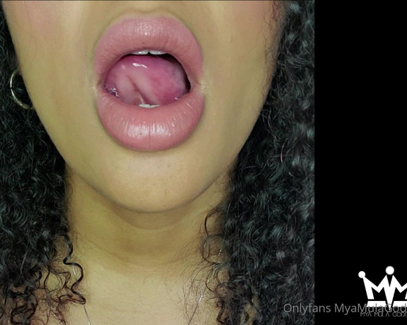 Mya Mula aka myamulagoddess OnlyFans - Lip Fetish