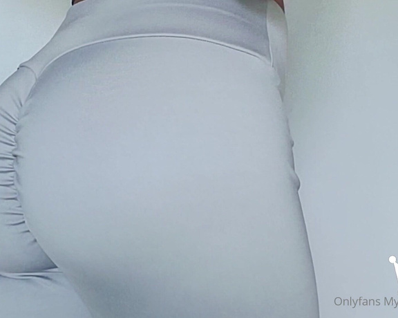 Mya Mula aka myamulagoddess OnlyFans - Legging Ass Worship  with a sprinkle of soles