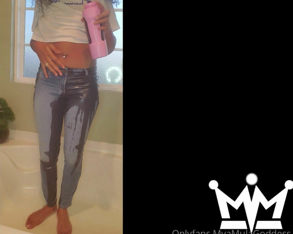 Mya Mula aka myamulagoddess OnlyFans - A sub has paid over 2k dying to see me wet my jeans lol Here you