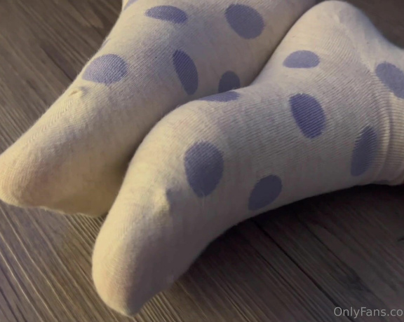 Aminah Feetz aka aminahfeet OnlyFans - The sock reveal