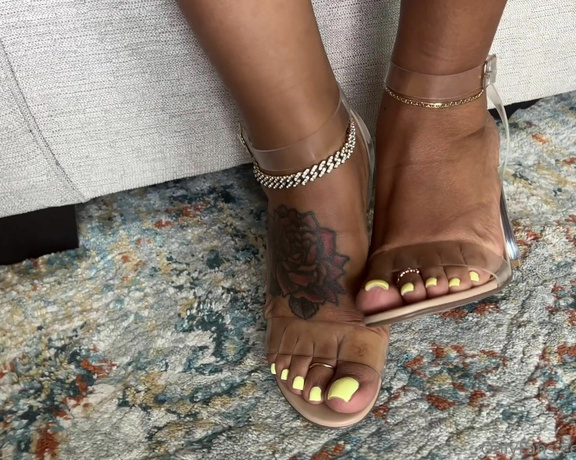 Aminah Feetz aka aminahfeet OnlyFans - Another JOI quickie Can you cum for me again