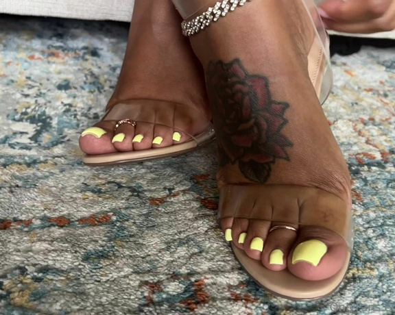 Aminah Feetz aka aminahfeet OnlyFans - Another JOI quickie Can you cum for me again