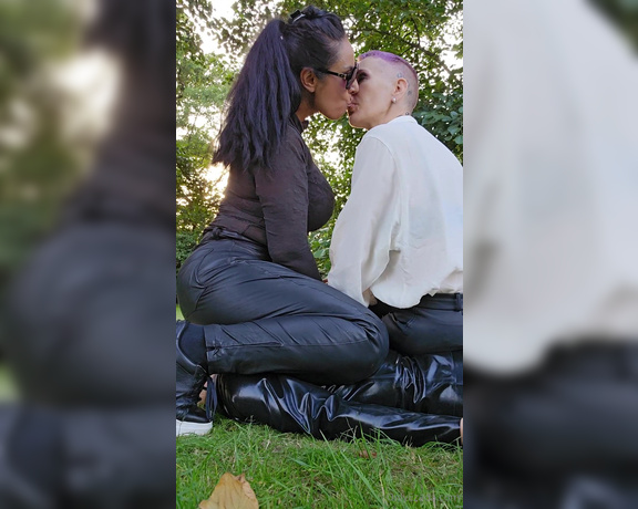 Ezada Sinn aka ezada OnlyFans - Me and Giada kissing on a comfortable human bench