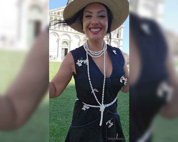 Ezada Sinn aka ezada OnlyFans - Exploring Pisa in Style! Today’s #OOTD is inspired by the roaring 20s, perfect for a hot