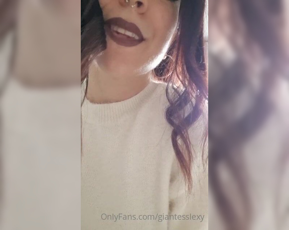 Goddes Lexy aka giantesslexy OnlyFans - Lo senti il suono del piacere Mentre ti mangio mi fai sbavare