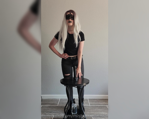 Mistress Zelda aka thegothicghost OnlyFans - 05-01-2023 - Play with your little cock for your Mistress