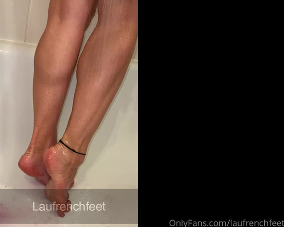 Laufrenchfeet aka laufrenchfeet OnlyFans - 05-02-2021 - Hey guys ! Just starting new content with a friend For more & if you appreciate