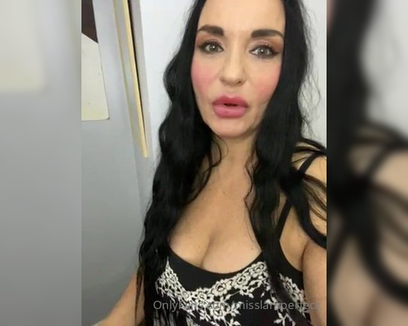 Miss Lara Perfect aka misslaraperfect OnlyFans - 10-22-2022 - Video 185702