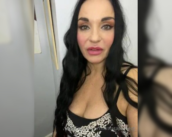 Miss Lara Perfect aka misslaraperfect OnlyFans - 10-22-2022 - Video 185702