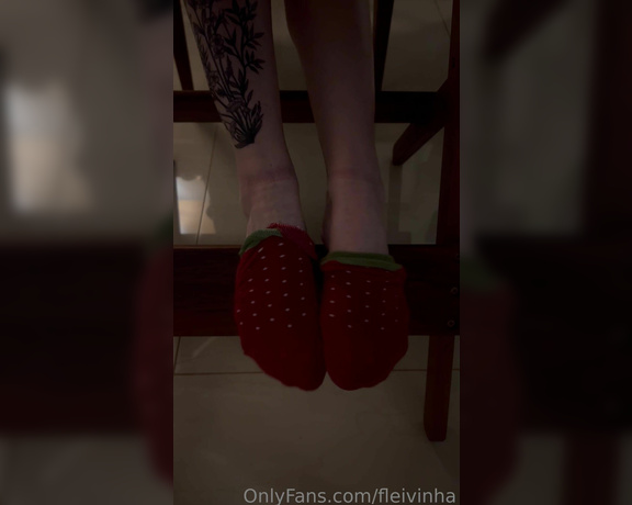 Flavia Sayuri aka fleivinha OnlyFans Video - 03-26-2023 - sock strip