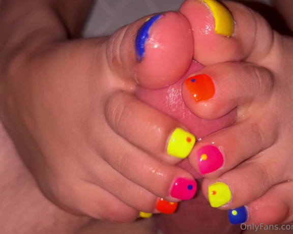 LatinaMala aka latinamala1 OnlyFans - 05-21-2023 - Sexy cute Neon toes teasing a wet cock Full video with Cumshot later today