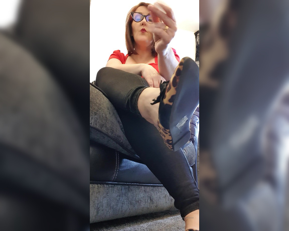 Miss B aka missb52s OnlyFans - 04-02-2021 - Im going out for coffee with the girls and you will