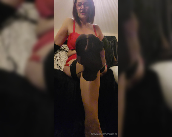 Miss B aka missb52s OnlyFans - 12-16-2023 - Good morning, this is perfect for you losers,cucks, beta bitch boys