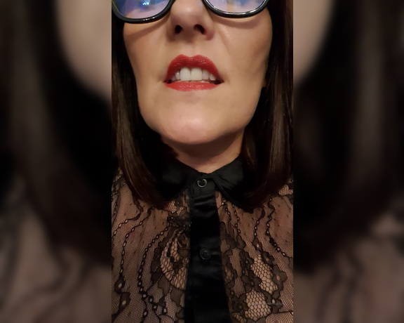 Miss B aka missb52s OnlyFans - 02-11-2020 - You wish my lips were