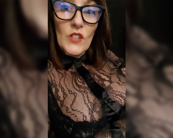 Miss B aka missb52s OnlyFans - 02-11-2020 - You wish my lips were