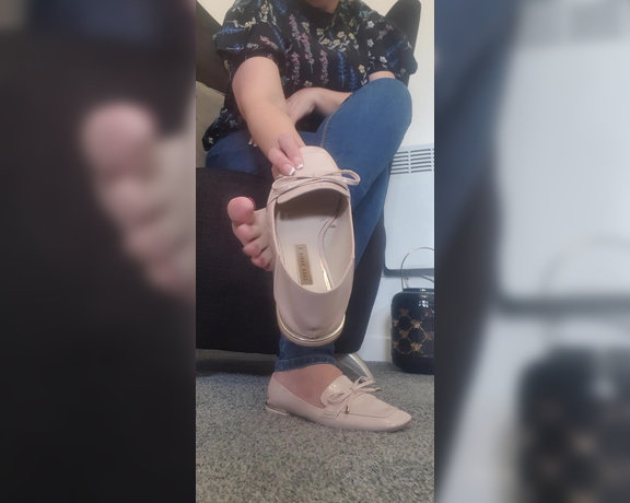 Miss B aka missb52s OnlyFans - 05-07-2022 - Dirty shoes, sweaty feet turn you on