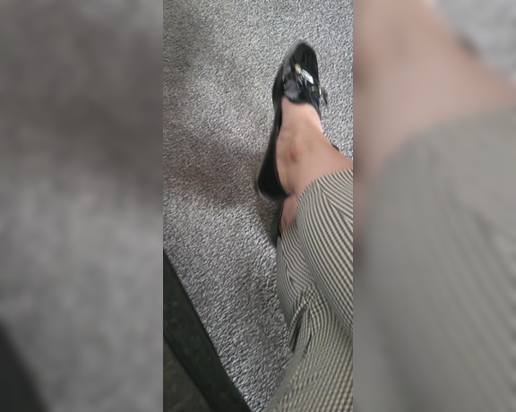 Miss B aka missb52s OnlyFans - 07-22-2022 - Do you like my flats