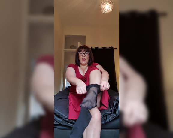 Miss B aka missb52s OnlyFans - 06-01-2021 - I love to tease and torment you at work