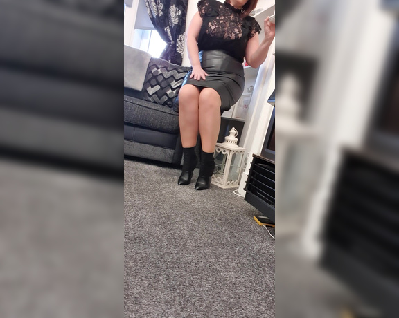 Miss B aka missb52s OnlyFans - 02-12-2021 - You love to watch me walk in cute little ankle boots slave