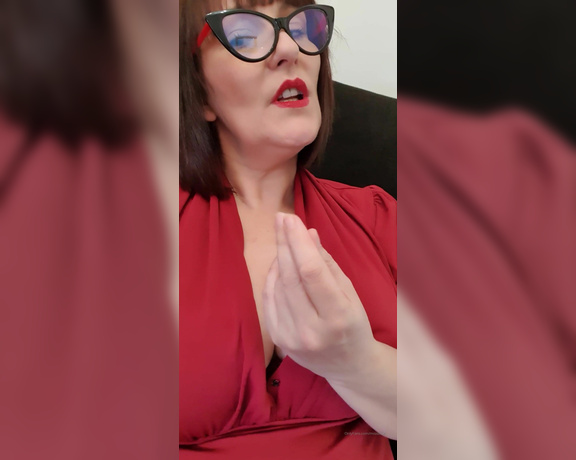 Miss B aka missb52s OnlyFans - 04-12-2021 - Step mother teases her boi