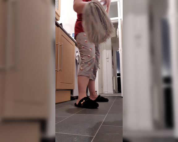 Miss B aka missb52s OnlyFans - 03-25-2021 - Domestic appliances have so many uses slaves