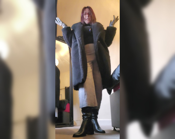 Miss B aka missb52s OnlyFans - 02-05-2024 - Towering above you  Imagine you were kneeling before me