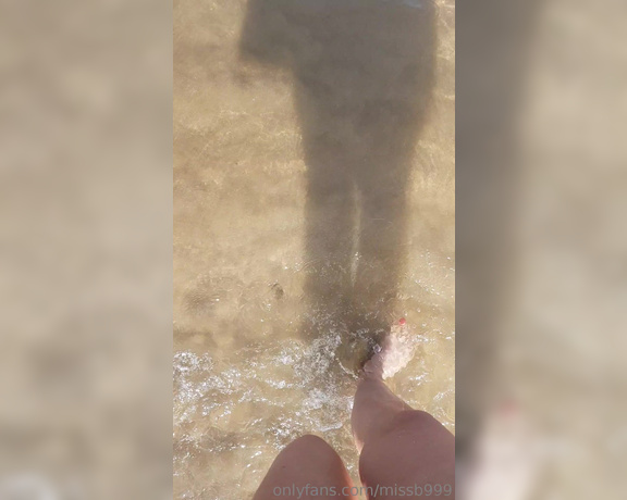 Miss B aka missb52s OnlyFans - 05-18-2019 - Let me kick water in your face