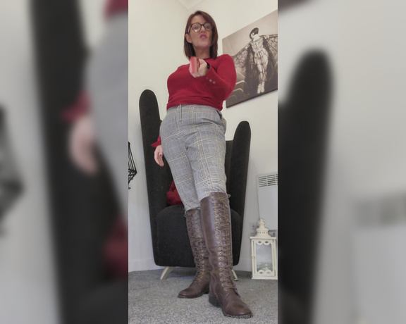 Miss B aka missb52s OnlyFans - 11-22-2023 - Ready for my new toy, boot sluts