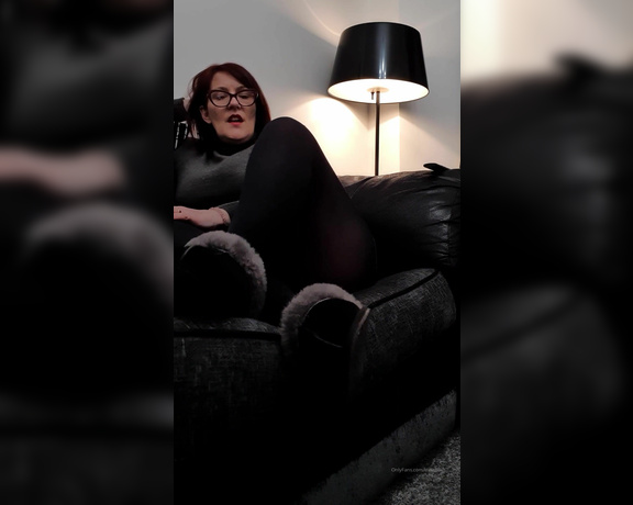 Miss B aka missb52s OnlyFans - 01-29-2021 - Creepy cunt in the corner, perving over my slippers