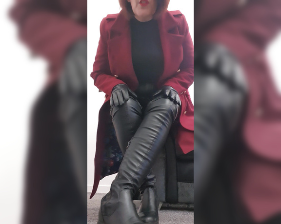 Miss B aka missb52s OnlyFans - 12-04-2021 - Lets appreciate my wonderful outfit