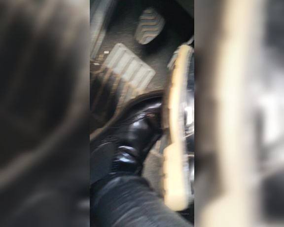 Miss B aka missb52s OnlyFans - 05-06-2023 - Sitting in my car thinking how much Id love to wipe my boots on your ugly