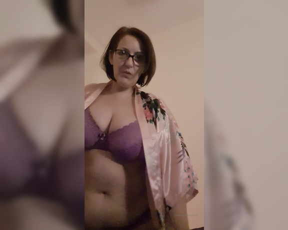 Miss B aka missb52s OnlyFans - 12-16-2020 - Step mother tucks her best boi into bed