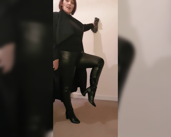 Miss B aka missb52s OnlyFans - 11-26-2020 - This is why you send me ££, to have me in such fabulous outfits