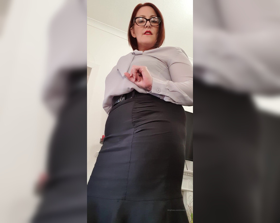 Miss B aka missb52s OnlyFans - 01-24-2021 - Im getting you all dressed up