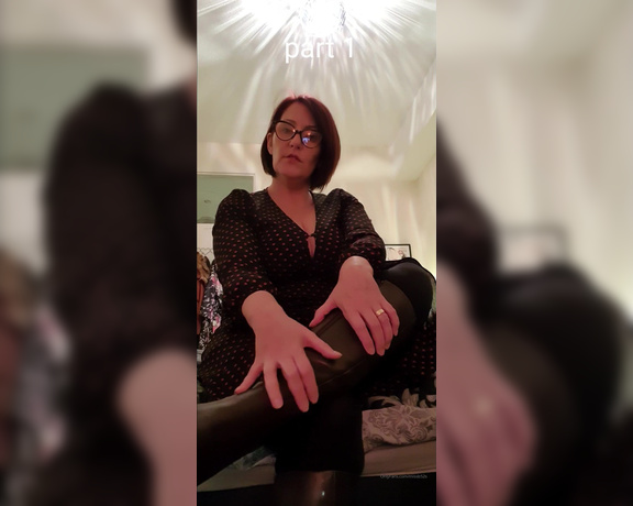 Miss B aka missb52s OnlyFans - 11-03-2020 - Part 1 of your training, Boot care