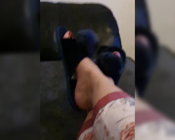 Miss B aka missb52s OnlyFans - 02-22-2020 - Just chilling watching the boxing as you drool like a freak over my slippers and feet