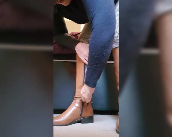 Miss B aka missb52s OnlyFans - 11-09-2020 - Putting my nylon coverd feet into leather boots