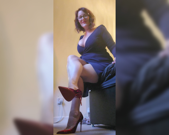 Miss B aka missb52s OnlyFans - 09-23-2023 - I know you wish i was your stepmother, you little perverts