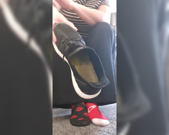 Miss B aka missb52s OnlyFans - 07-13-2021 - After work sore smelly feet