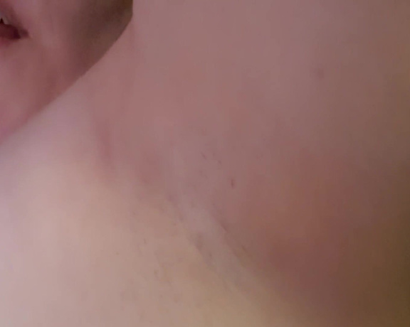 Miss B aka missb52s OnlyFans - 01-16-2021 - Mmmmmm sweaty pits