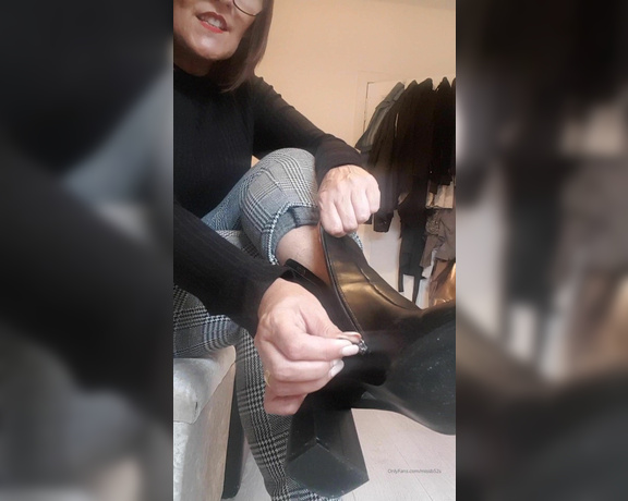 Miss B aka missb52s OnlyFans - 10-08-2019 - Socks or no socks footboys