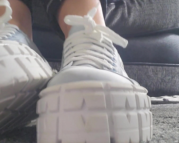 Miss B aka missb52s OnlyFans - 05-12-2023 - Perfect for stomping on you