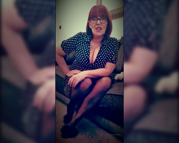 Miss B aka missb52s OnlyFans - 12-15-2021 - Caught wanking over your stepmother, you need to be taught a lesson